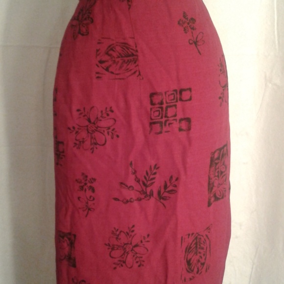 Intriguing Threads L large wrap long maxi skirt Red Black Floral Flowers - Picture 2 of 6